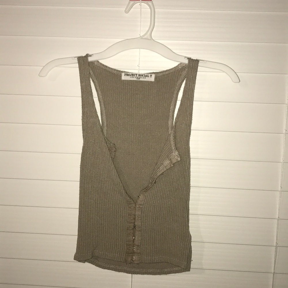 Crop top
